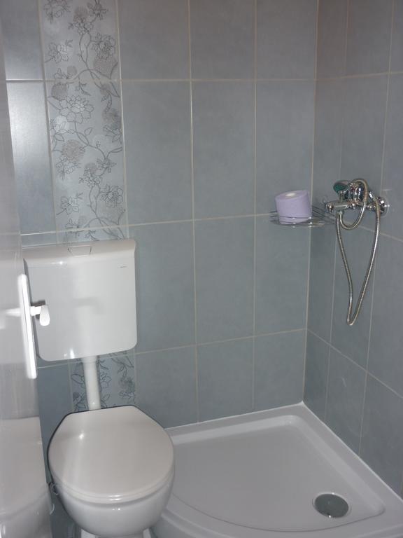 Levendula Vendégház Balatonföldvár Chambre photo