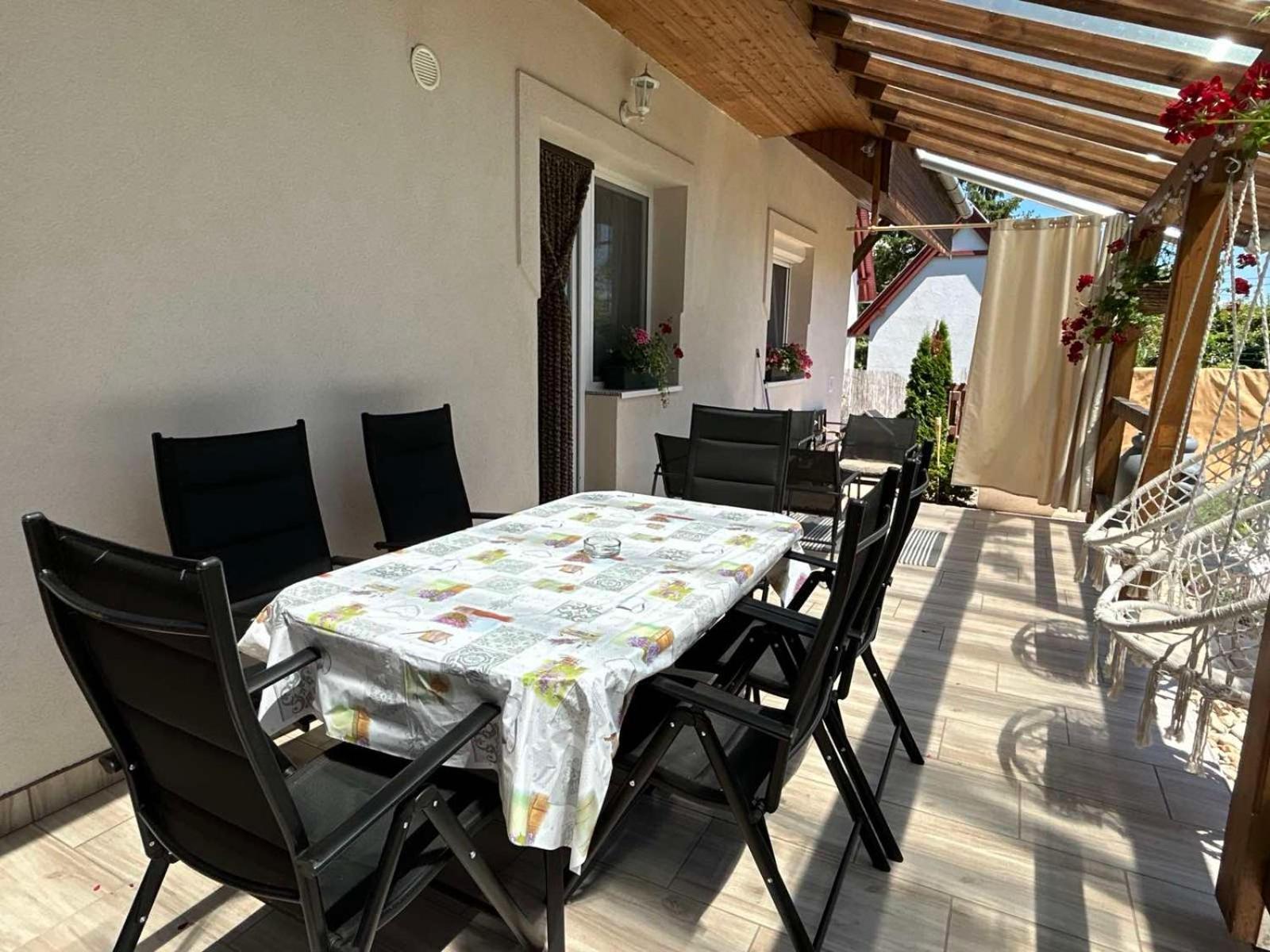Levendula Vendégház Balatonföldvár Extérieur photo